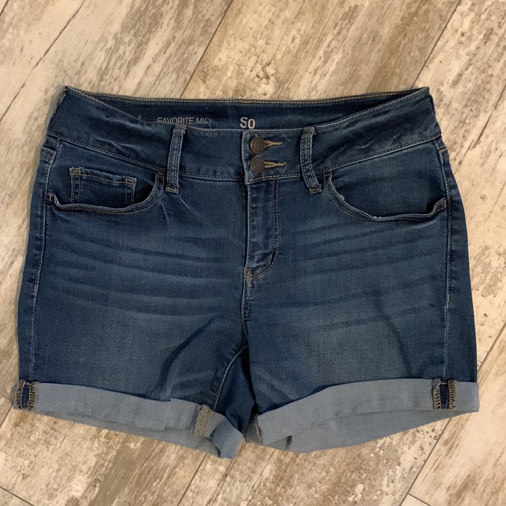 So Favorite Midi jean shorts